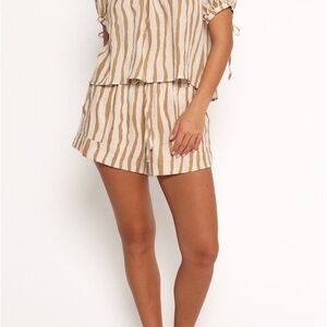 Petal & Pup Tan and White Striped Set